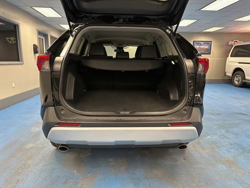 Used 2024 Toyota RAV4 Adventure image 8