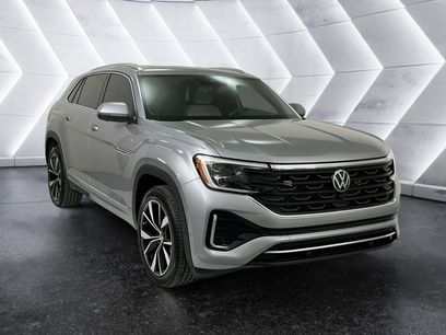 Used 2025 Volkswagen Atlas Cross Sport SEL Premium R-Line