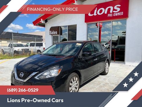 Used 2019 Nissan Sentra S FWD image 2