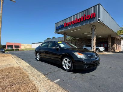Used 2007 Nissan Altima 3.5 SE w/ Technology Pkg