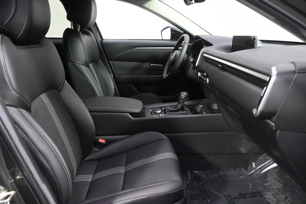 Used 2025 MAZDA CX-50 AWD 2.5 S w/ Weather Package image 16