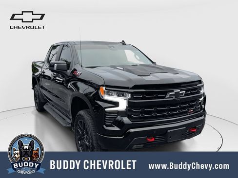 Used 2026 Chevrolet Silverado 1500 LT Trail Boss w/ LT Trail Boss Premium Package AWD/4WD image 1