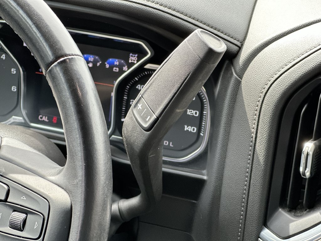 Used 2021 GMC Sierra 1500 Denali w/ Denali Ultimate Package AWD/4WD image 23