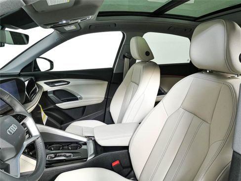 New 2026 Audi Q5 Premium AWD/4WD image 5
