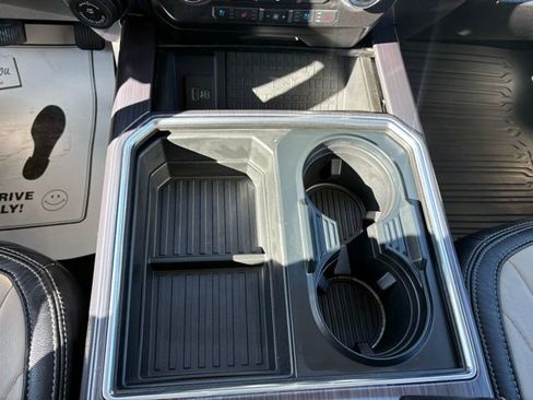 Certified 2021 Ford F350 Limited image 32