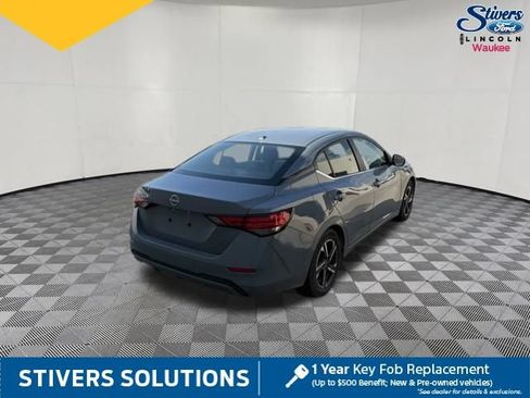 Used 2025 Nissan Sentra SV FWD image 6
