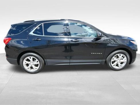 Used 2019 Chevrolet Equinox LT w/ LT True North Edition AWD/4WD image 9