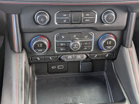 Used 2023 Chevrolet Tahoe RST AWD/4WD image 29