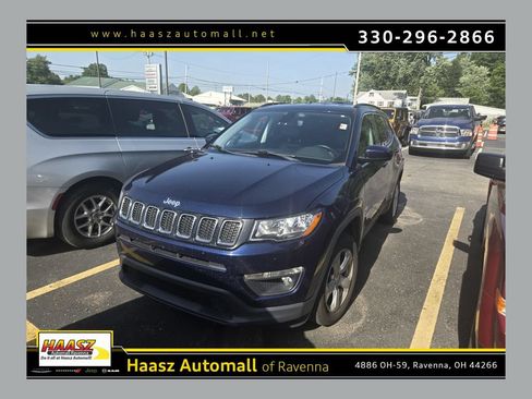 Used 2020 Jeep Compass Latitude w/ Cold Weather Group AWD/4WD image 1