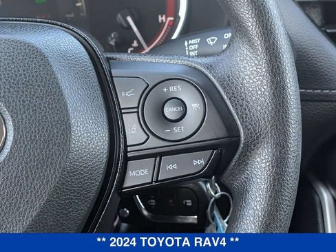 Used 2024 Toyota RAV4 LE AWD/4WD image 20