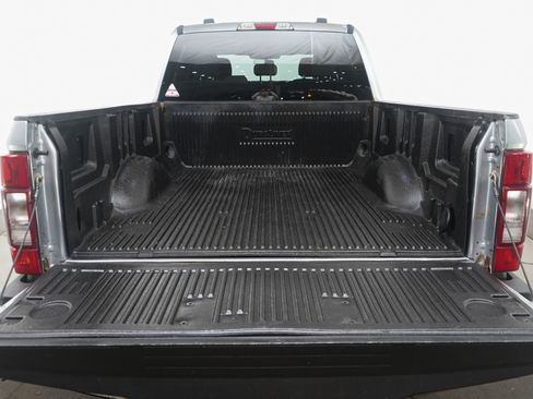 Used 2022 Ford F250 XLT AWD/4WD image 17