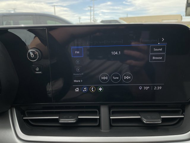 Used 2026 Chevrolet Trax LS FWD image 16