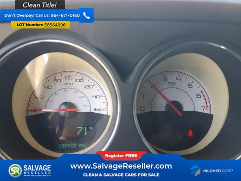 Used 2014 Dodge Challenger R/T RWD image 12