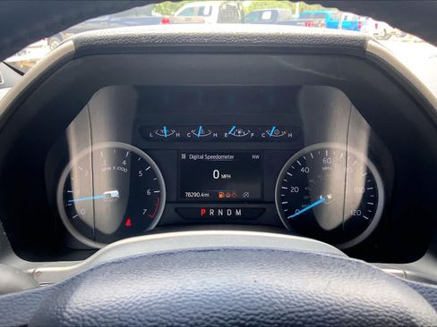 Used 2021 Ford Expedition XLT RWD image 24