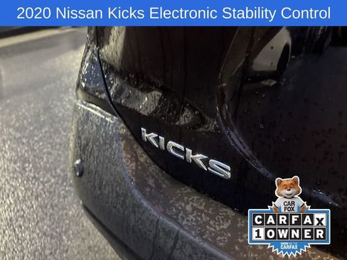Used 2020 Nissan Kicks SR image 17