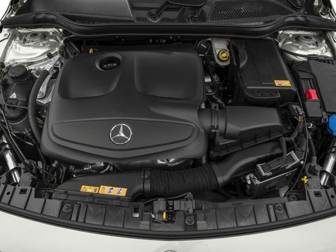 Used 2017 Mercedes-Benz GLA 250 4MATIC image 17