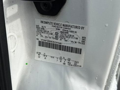 Used 2012 Ford F250 XL w/ Skid Plate Pkg image 30