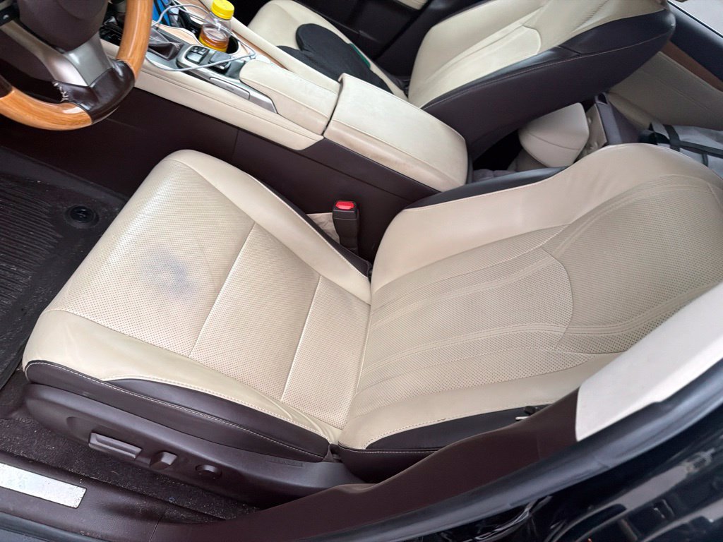 Used 2019 Lexus RX 350L AWD w/ Premium Package image 15