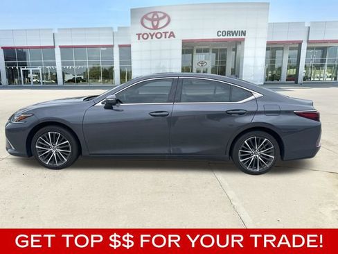 Used 2025 Lexus ES 350 w/ Premium Package FWD image 2