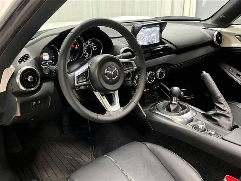 Used 2023 MAZDA MX-5 Miata Grand Touring image 6