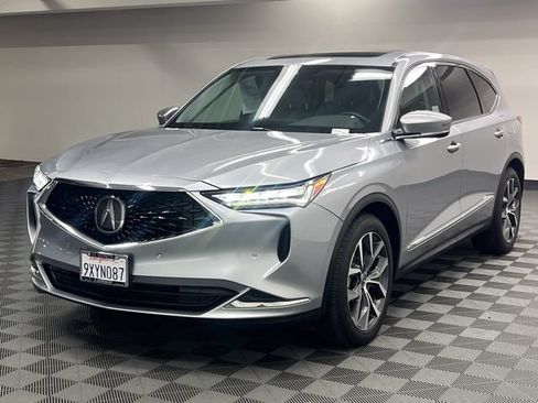 Used 2023 Acura MDX FWD w/ Technology Package image 2