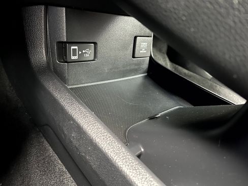 Used 2018 Honda Civic EX image 19