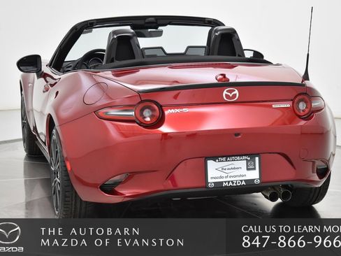 New 2026 MAZDA MX-5 Miata Club w/ Interior Package RWD image 19