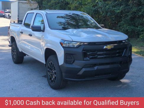 New 2026 Chevrolet Colorado W/T w/ WT Custom Package RWD image 2