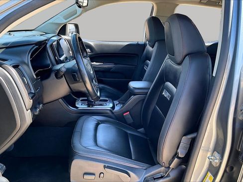 Used 2019 GMC Canyon All Terrain w/ Trailering Package AWD/4WD image 8