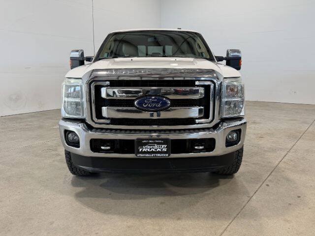 Used 2015 Ford F350 Lariat w/ Chrome Package AWD/4WD image 3