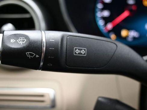 Used 2021 Mercedes-Benz C 300 Sedan w/ Premium Package image 18