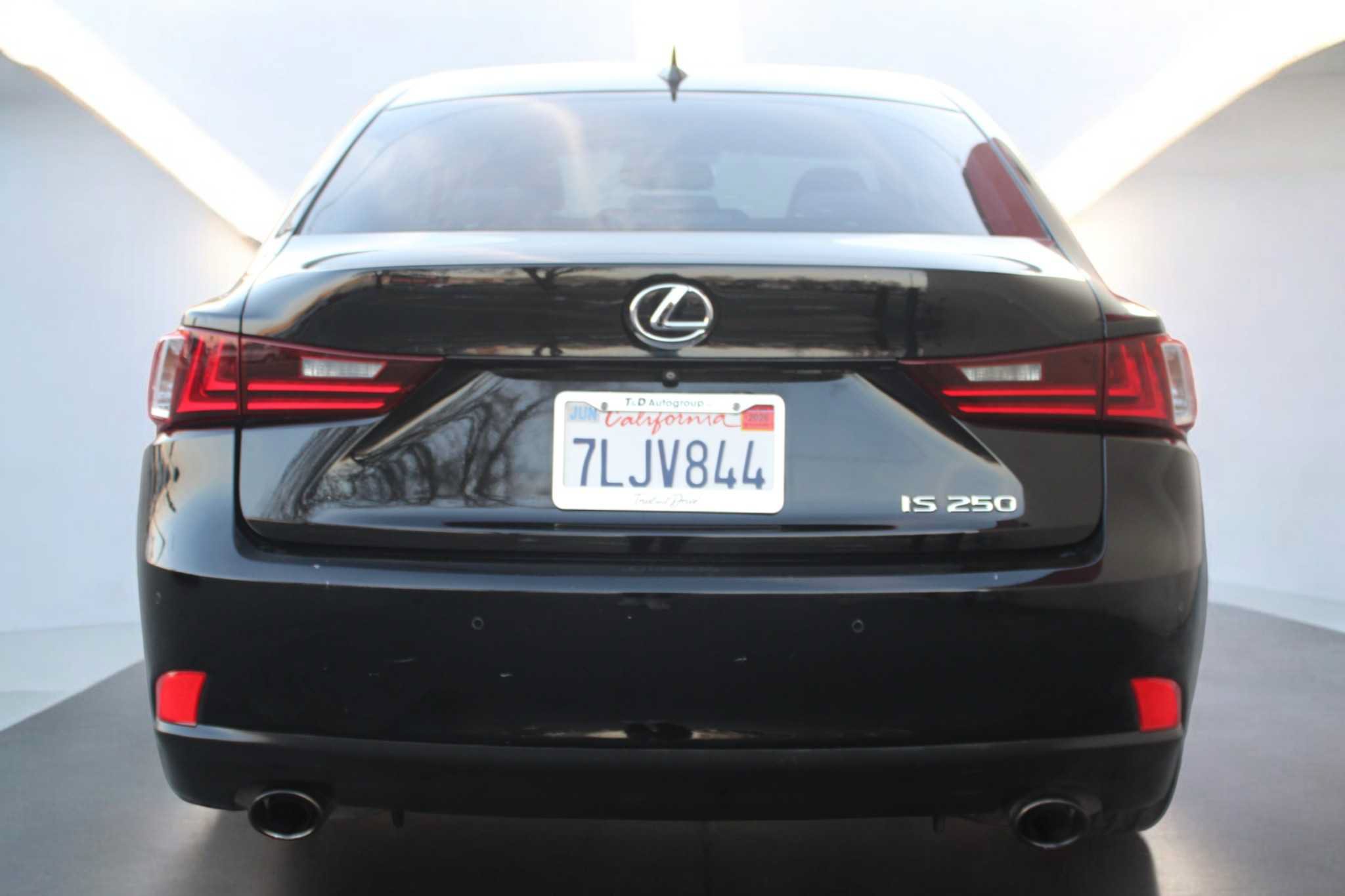 Used 2015 Lexus IS 250 w/ Navigation System Package RWD image 17