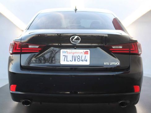 Used 2015 Lexus IS 250 image 17