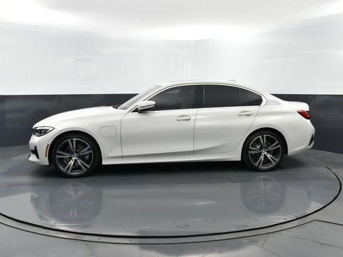 Used 2021 BMW 330e 330e iPerformance w/ Convenience Package image 7