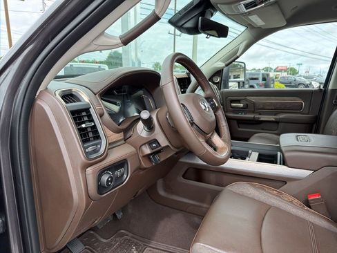Used 2026 RAM 3500 Longhorn AWD/4WD image 39