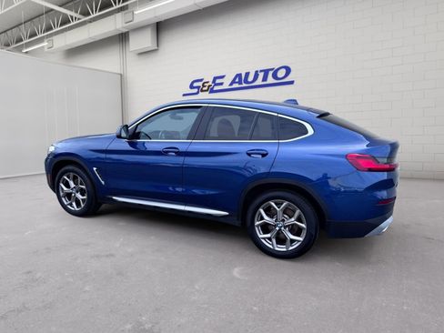 Used 2023 BMW X4 xDrive30i AWD/4WD image 3