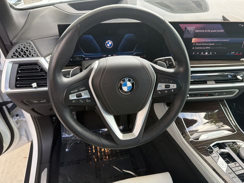 Used 2024 BMW X5 sDrive40i w/ Premium Package RWD image 30