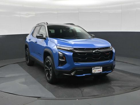 Used 2025 Chevrolet Equinox RS w/ Safety and Technology Package AWD/4WD image 3