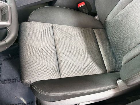 Used 2025 Nissan Rogue SV FWD image 20
