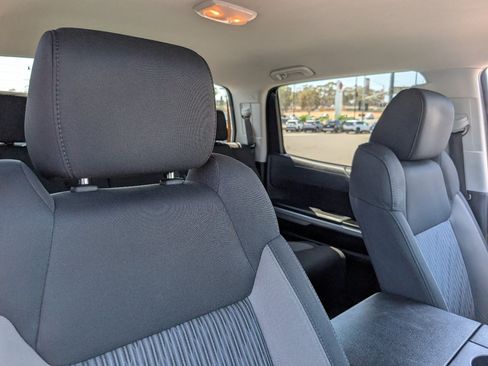 Used 2016 Toyota Tundra SR5 AWD/4WD image 3