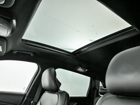 Used 2016 Lincoln MKX Reserve w/ Climate Package image 22