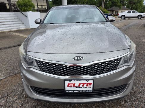 Used 2017 Kia Optima EX w/ Premium Package FWD image 2