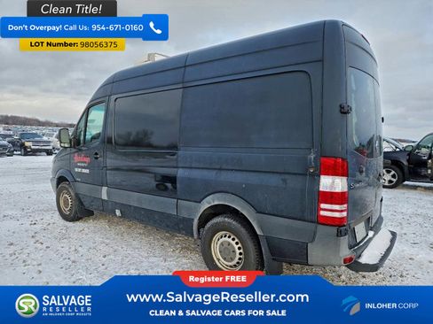 Used 2013 Freightliner Sprinter 2500 image 3