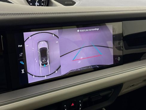 New 2026 Porsche Cayenne Coupe image 22