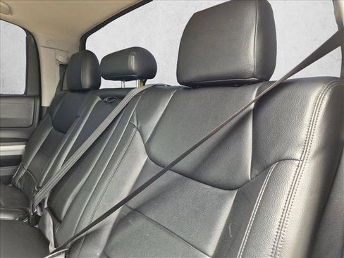 Used 2018 Toyota Tundra SR5 w/ SR5 Upgrade Package RWD image 13