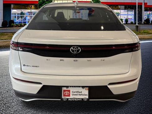 Used 2024 Toyota Crown XLE image 8