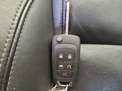 Used 2015 Chevrolet Cruze LT w/ RS Package FWD image 32