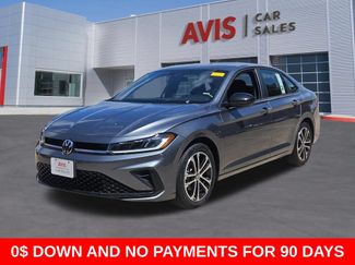 Used 2025 Volkswagen Jetta Sport FWD video 1