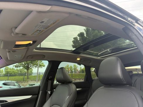 Used 2019 INFINITI QX50 Luxe FWD image 13
