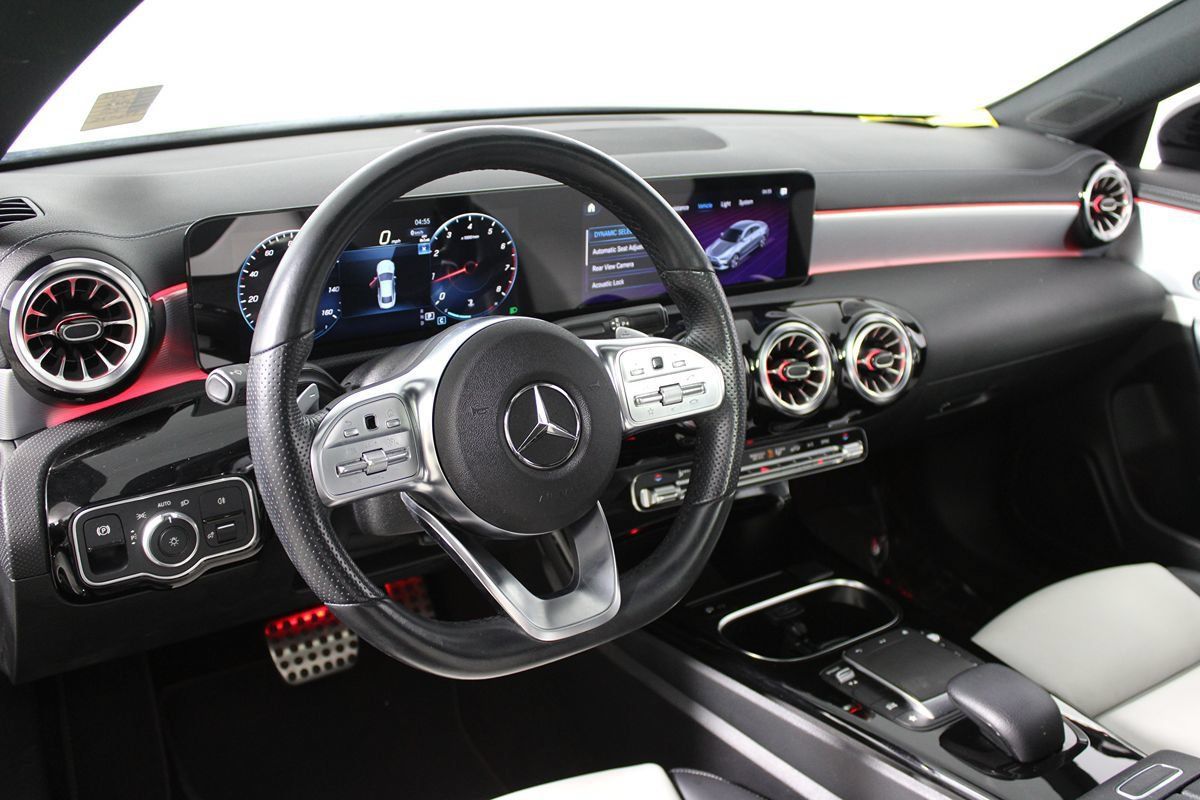 Used 2023 Mercedes-Benz CLA 250 image 10